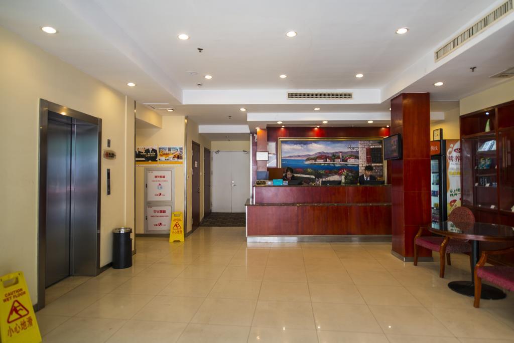 Hanting Express Nanjing East Road Branch