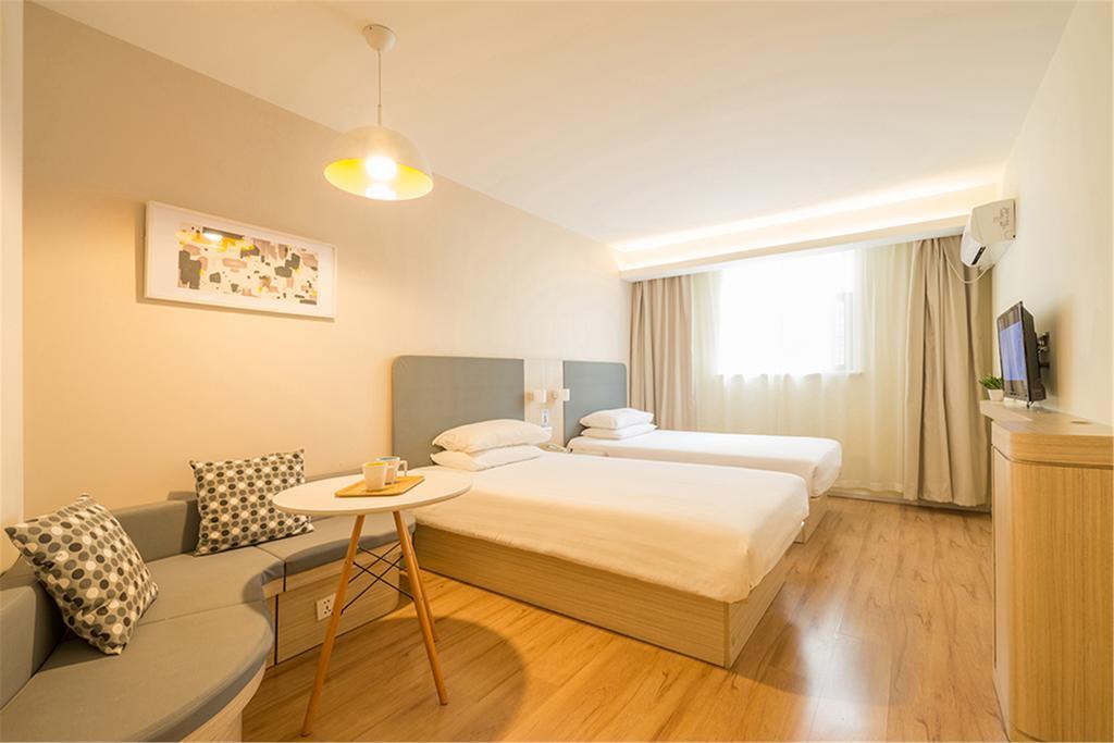 Hotel Hanting Express Nanjing East Road Branch Shanghai