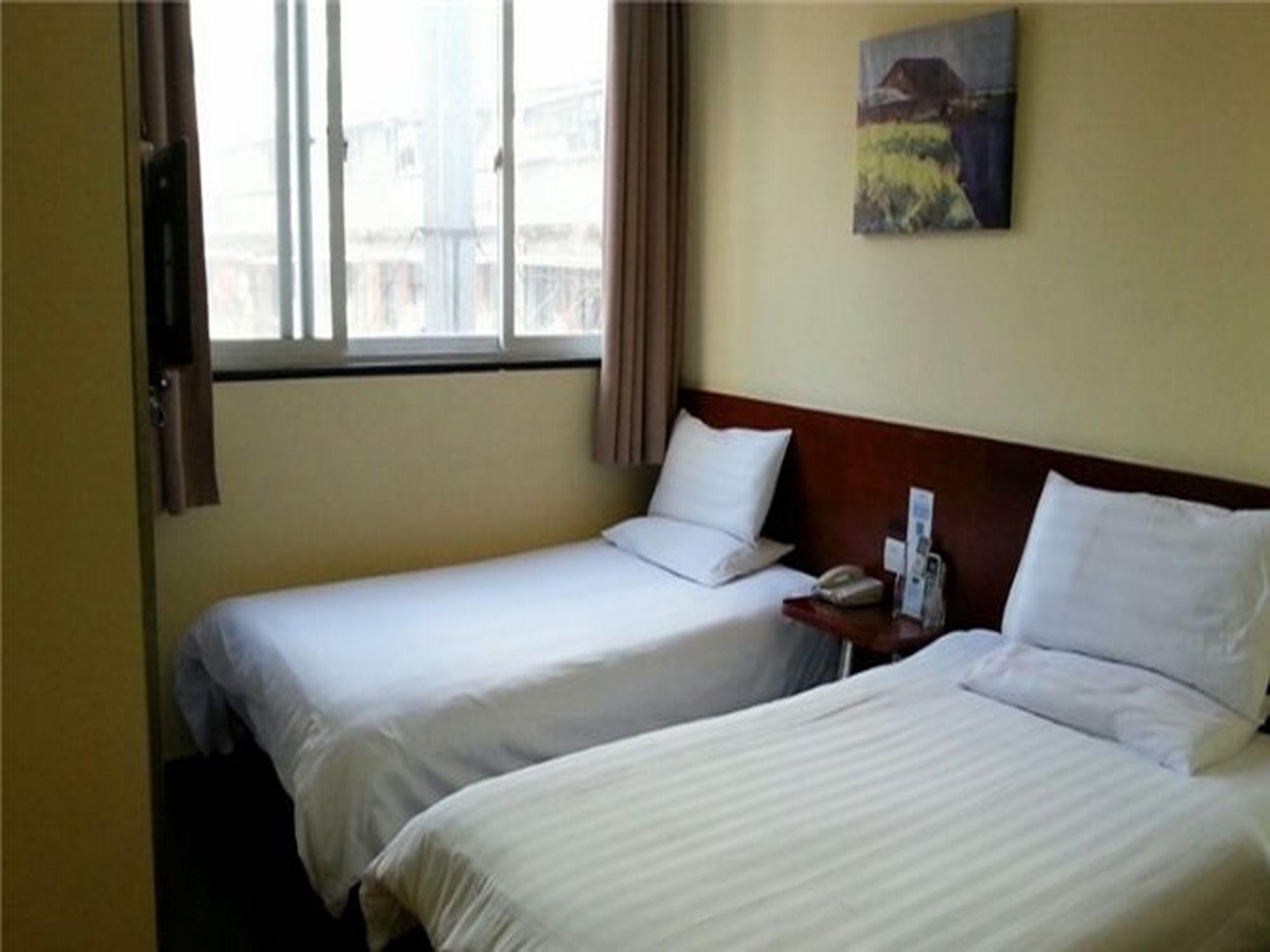 Hanting Express Nanjing East Road Branch Hotel