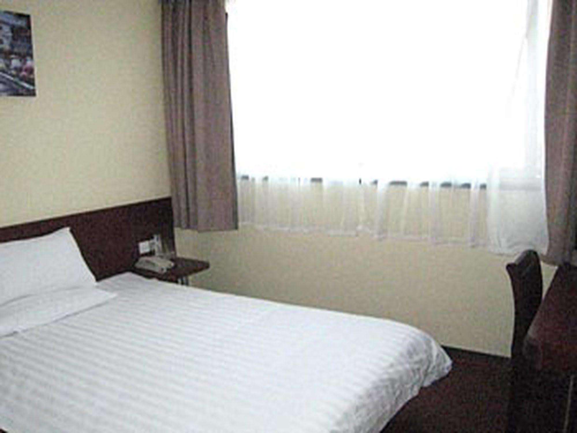 Hotel Hanting Express Nanjing East Road Branch